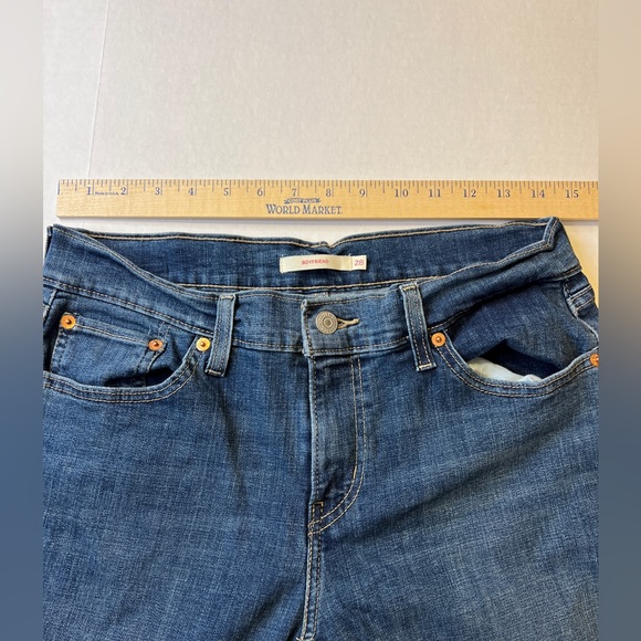 Levi's Boyfriend Jean Mid-Rise Size 28 - Picture 4 of 9